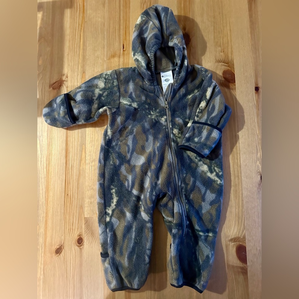 Columbia Camo Fleece Onsie 12M